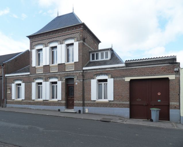 Les maisons et les fermes du Val de Nièvre