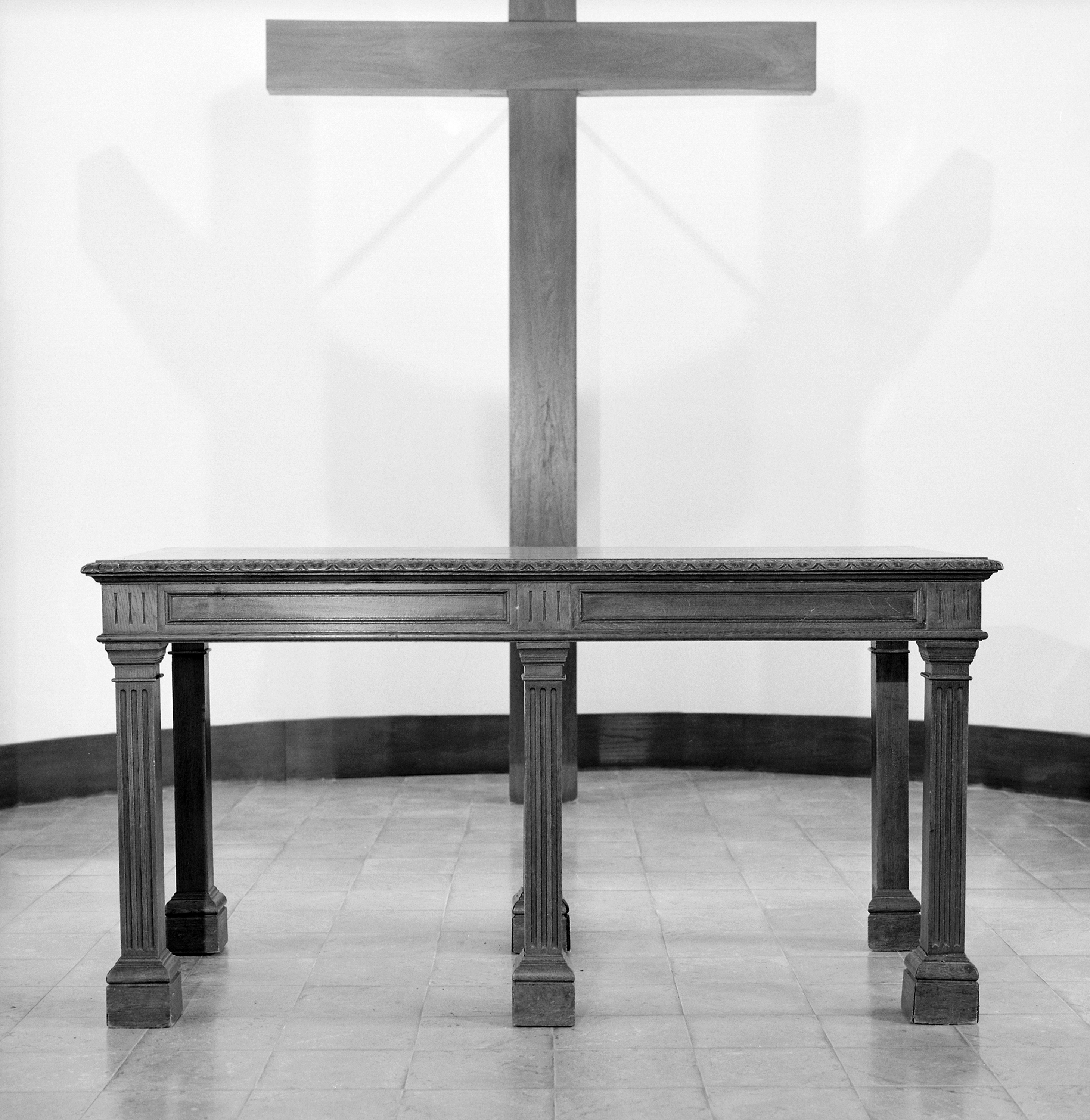 Autel protestant (table de communion)