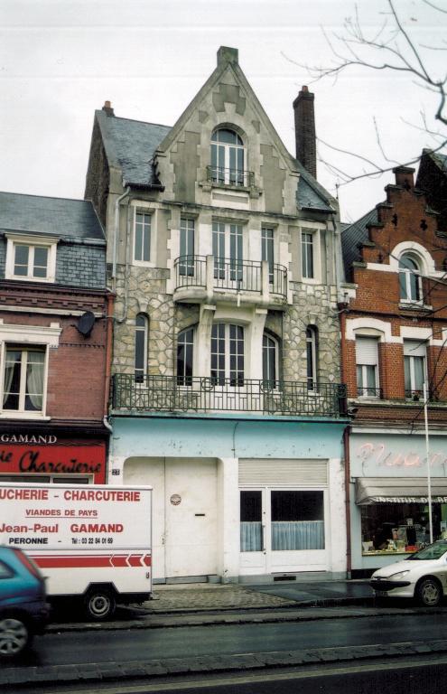 La rue Saint-Sauveur de Péronne