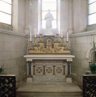 Autel, retable : autel secondaire du Saint Sang, actuellement de saint François de Sales