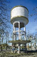 kiosque-château d'eau de la cité-jardin de la Compagnie des Chemins de fer du Nord