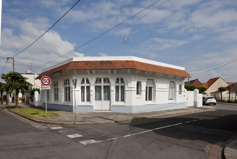 Ancien café ou restaurant