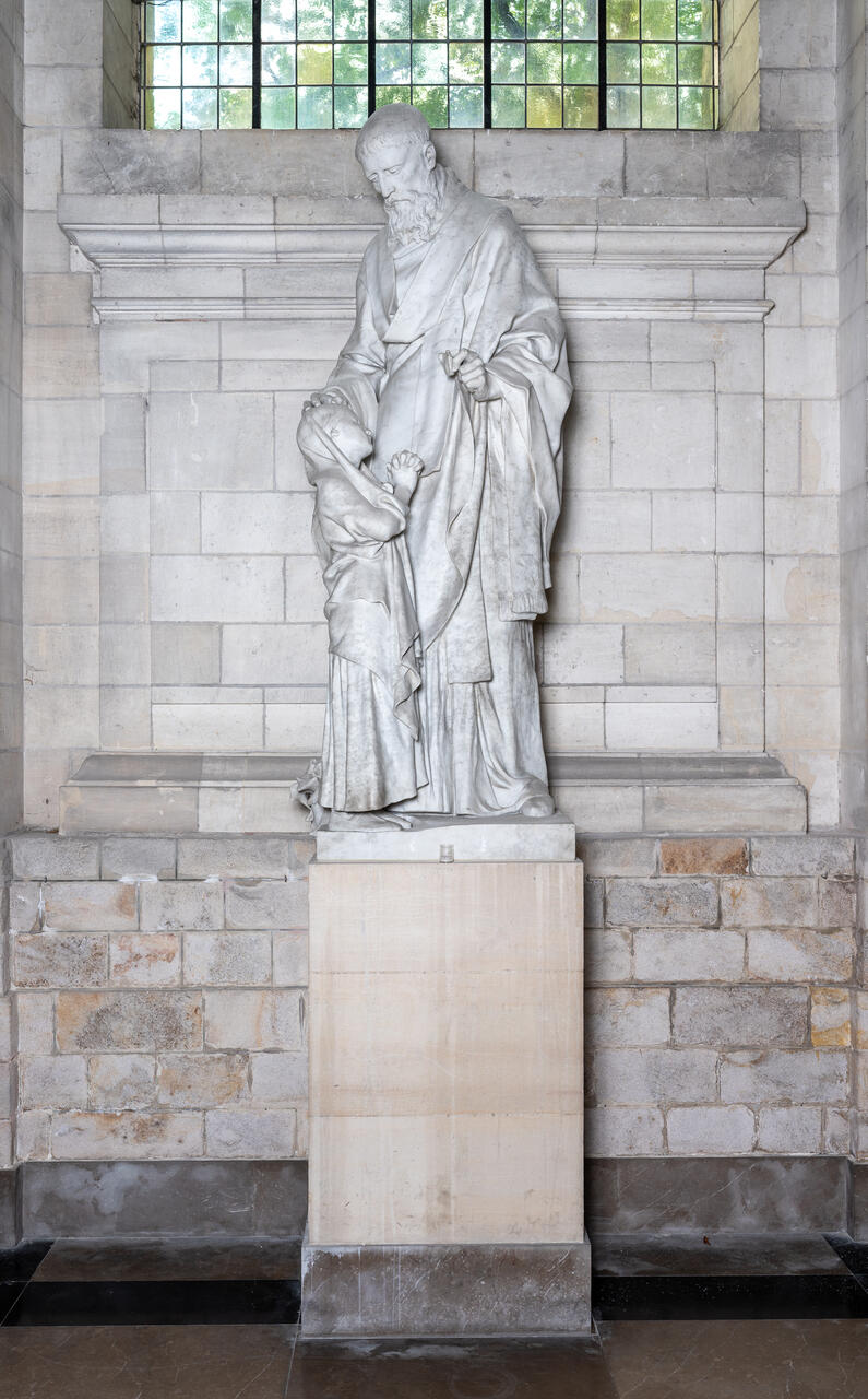 Groupe sculpté : Saint Germain l'Auxerrois et sainte Geneviève