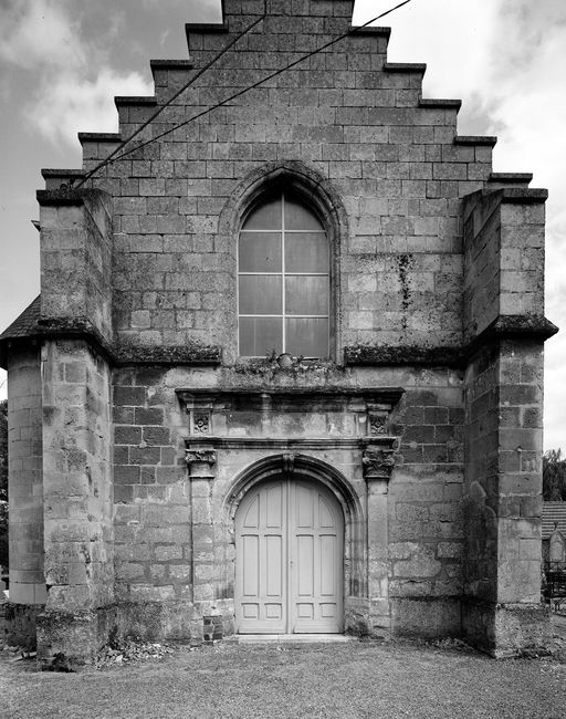 Église paroissiale et cimetière Saint-Martin de Passel