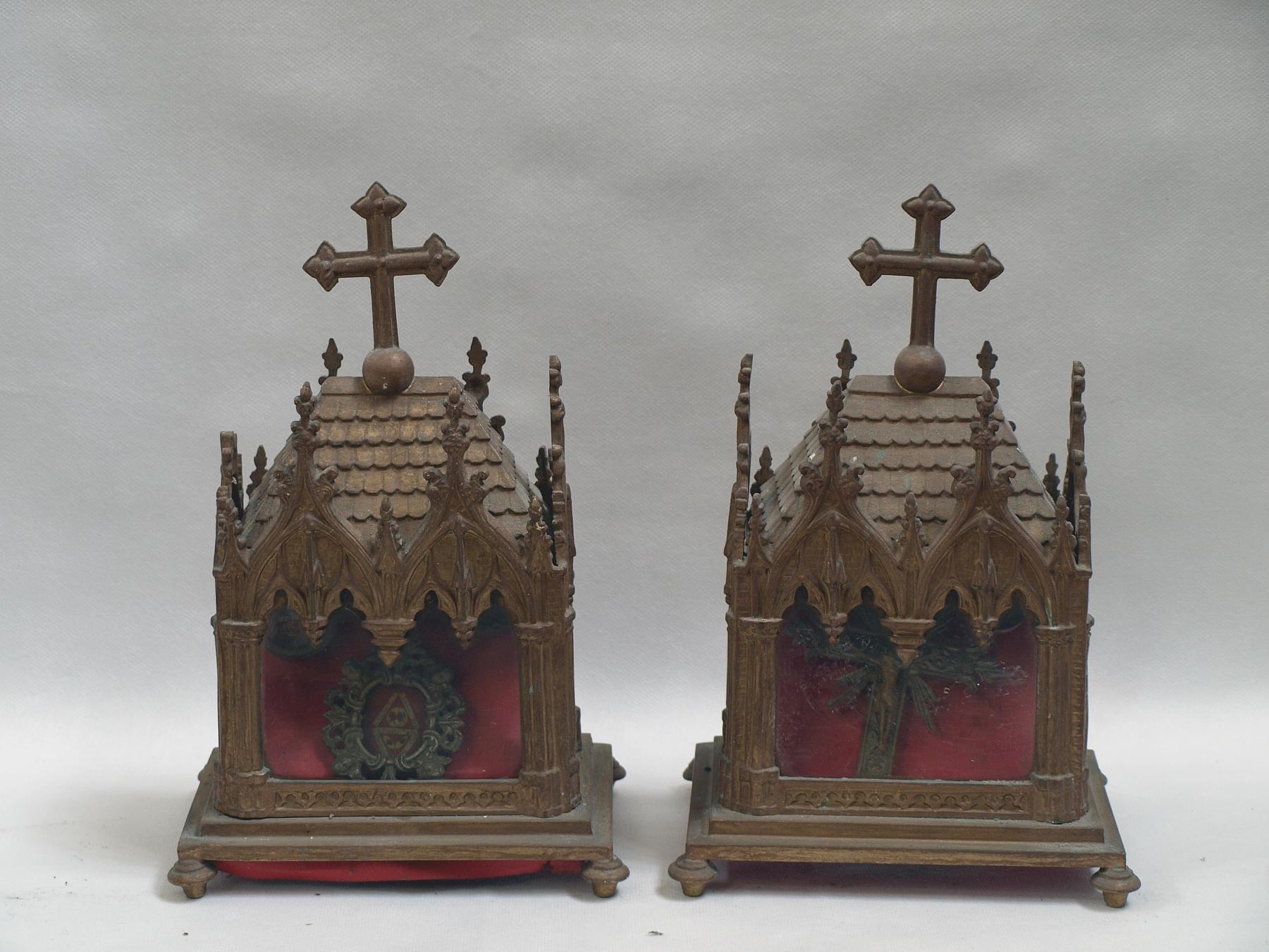 Ensemble de 2 châsses-reliquaires (No 1)