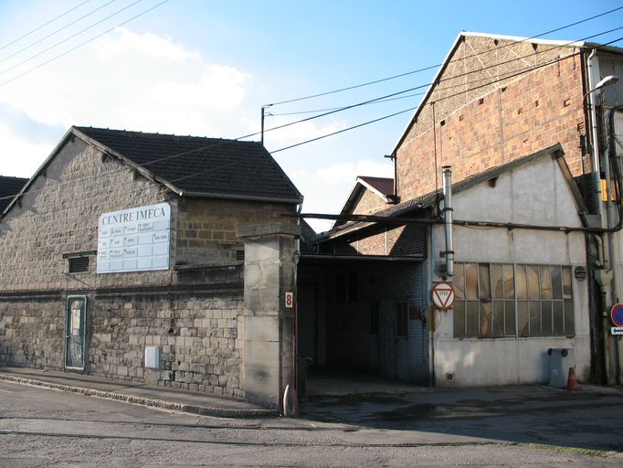 Ancienne fonderie de fer et de cuivre Durand, puis Fonderies de Creil, puis de la Société des Constructions Mécaniques de Creil, actuellement entrepôt industriel