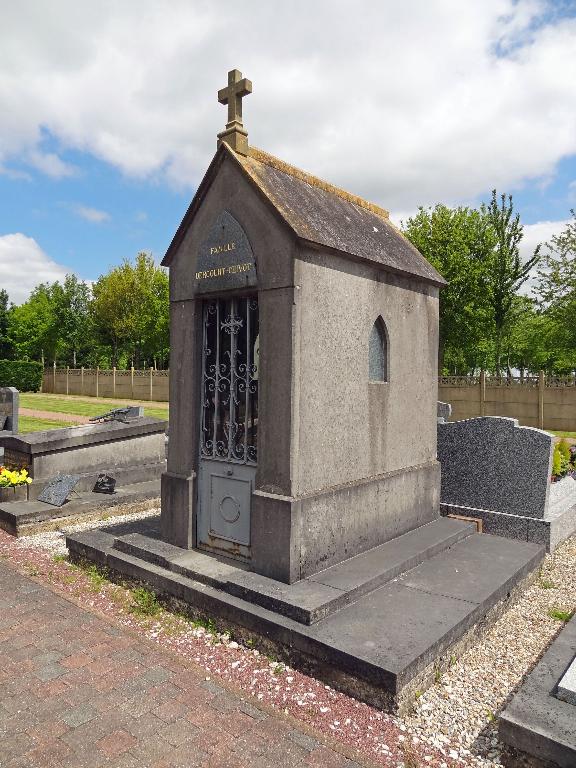 Le cimetière communal de Valines