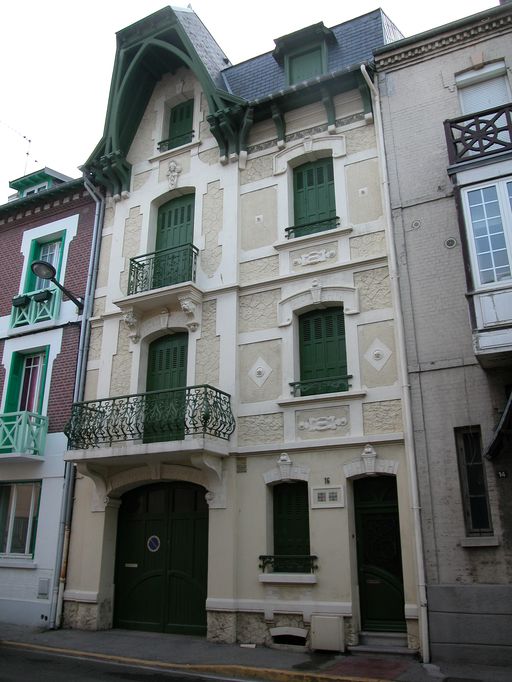 Maison, dite autrefois Les Huit cylindres