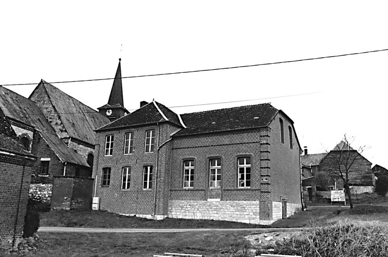 Mairie-école de Leuze