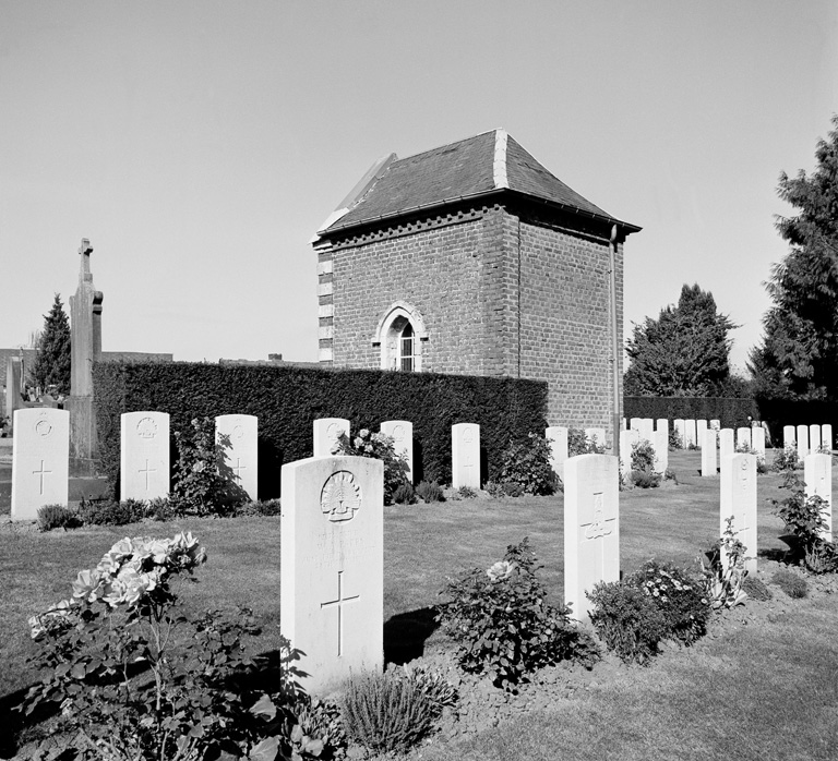 Cimetière communal de Fréchencourt