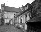 Ancienne maison de chanoines, puis presbytère