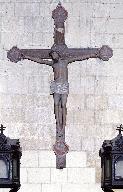 Croix : Christ en croix