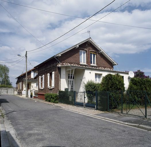 Ancienne cité ouvrière des établissements Defrance, dite cité Pasteur à Pont-Sainte-Maxence